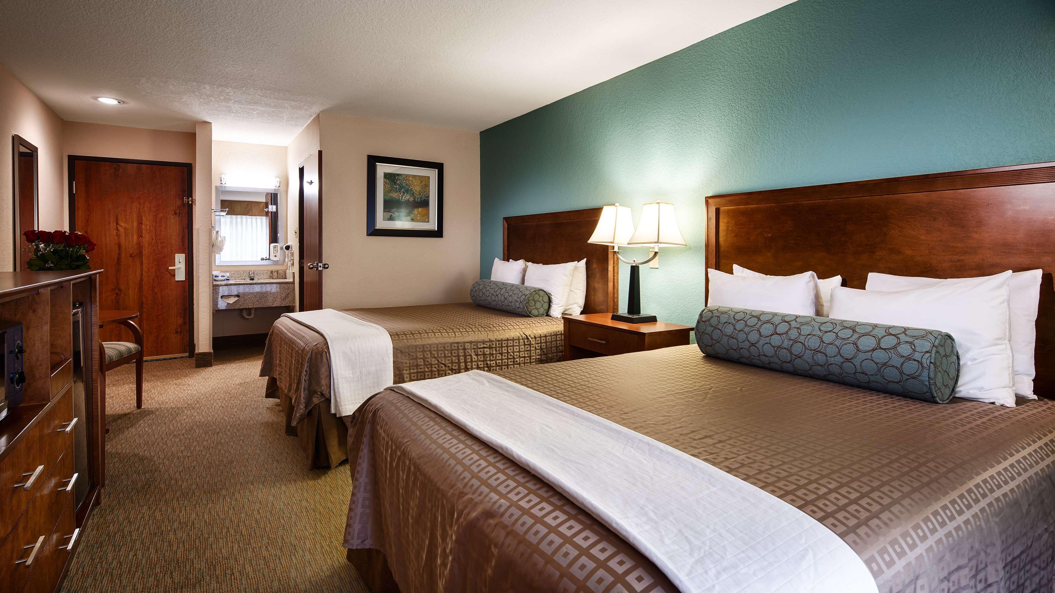 Best Western Plus Atrium Inn Schertz Exterior photo